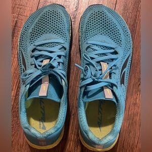 Altra Escalante Running Shoes Women’s